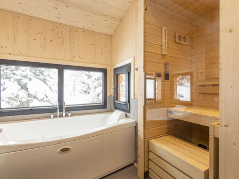 L'intérieur du logement|Superior Chalet mit Sprudelpool innen|Styrie|Turracher Höhe