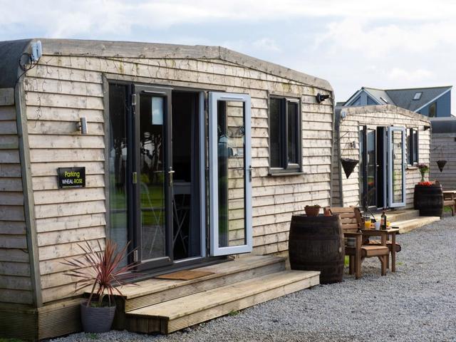 House/Residence|Wheal Rose Hot Tub Lodge|South-West|Helston