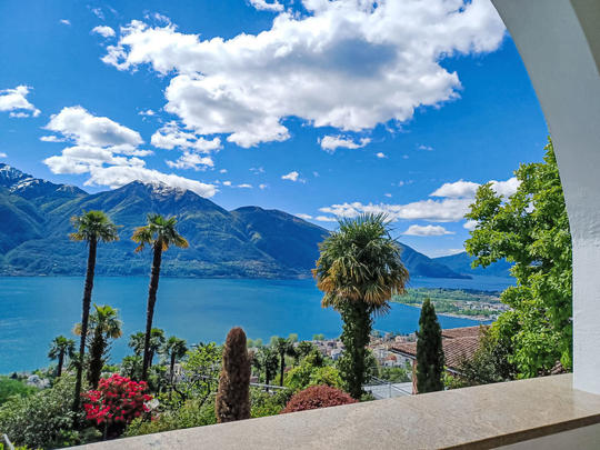 Vakantiehuis Villa Vernice Gialla, Zwitserland, Ticino, Minusio, Uitzicht
