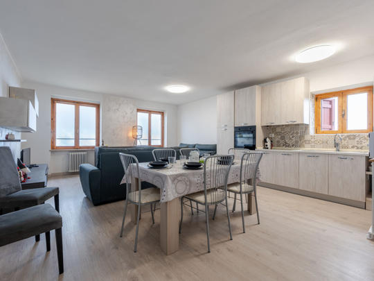 Appartamento Tenuta Rucas, Italia, Piemonte, Bagnolo Piemonte, Cucina/sala da pranzo