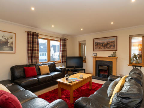 Inside|Craigmore Lodge|Scotland|Aviemore