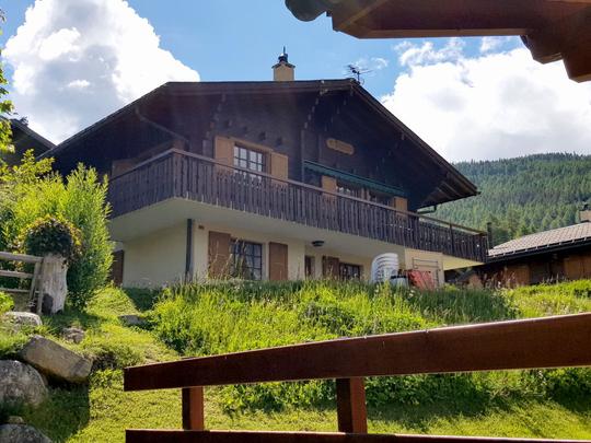 Appartement Chalet Papillon, Zwitserland, Wallis, Bürchen, Huis