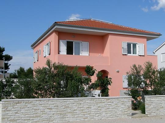 Lomahuoneisto Maslina, Kroatia, Keski-Dalmatia, Vodice, Ulkotilat