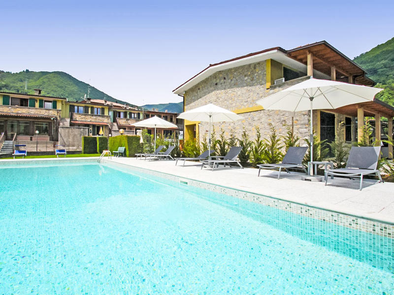 Huis/residentie|Basic|De meren Iseo en Idro|Idro