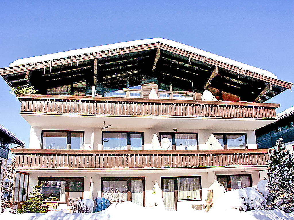 Apartment Point in Zell am See AT5700.330.1 Interhome