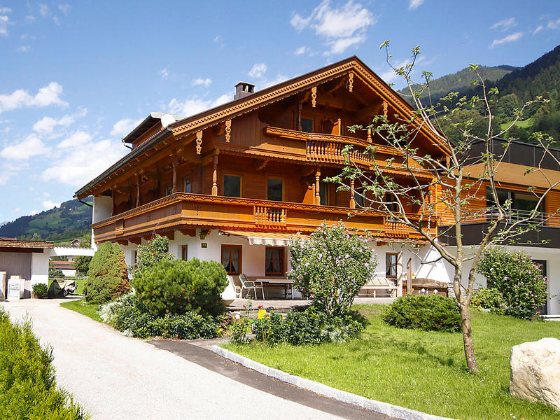 Hus/ Residens|Hauser|Zillertal|Mayrhofen