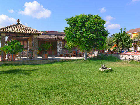 House/Residence|Eureka|Sicily|Solarino