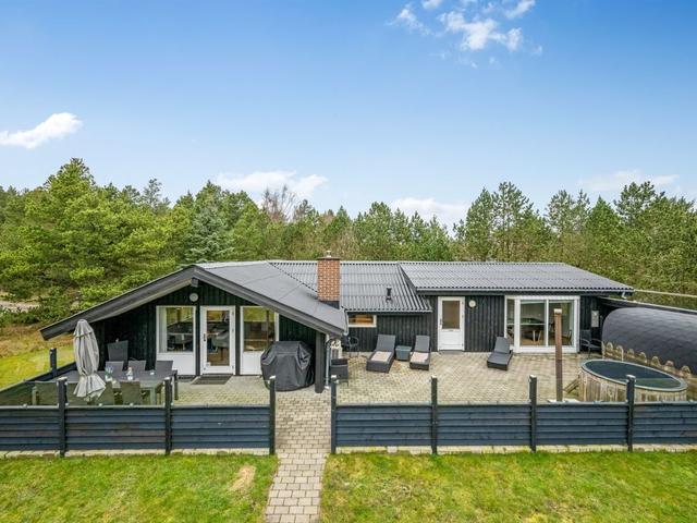 House/Residence|"Orm" - 2.3km from the sea|Western Jutland|Blåvand