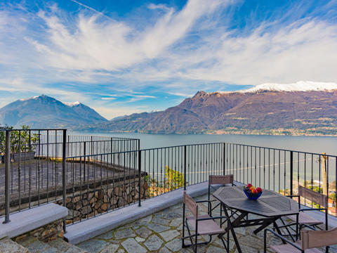 Talo/taloryhmä|Belvedere|Lago di Como|Bellano