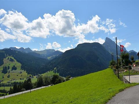 Inside|Rehweid (EG)|Bernese Oberland|Saanen