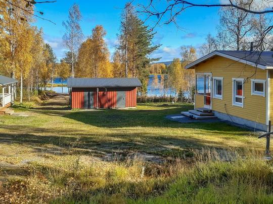 Lomatalo Huitsin nevada, Suomi, Lappi, Muonio, Talo