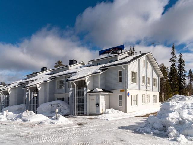 Dům/Rezidence|Yllästar 1 as 208 (la-la)|Laponsko|Äkäslompolo