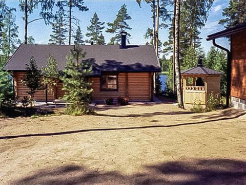 Dům/Rezidence|Kanervakallio|Keski-Suomi|Multia