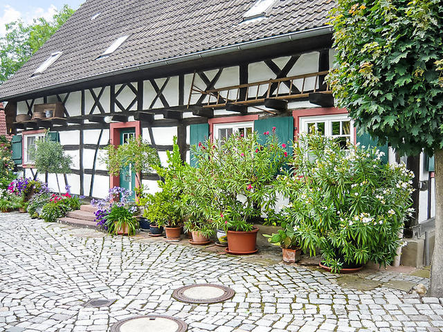 Dom/Rezydencja|Haus Schwärzel|Schwarzwald (Czarny Las)|Ichenheim