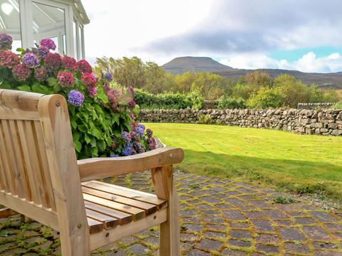 House/Residence|Dunvegan House|Scotland|North Skye