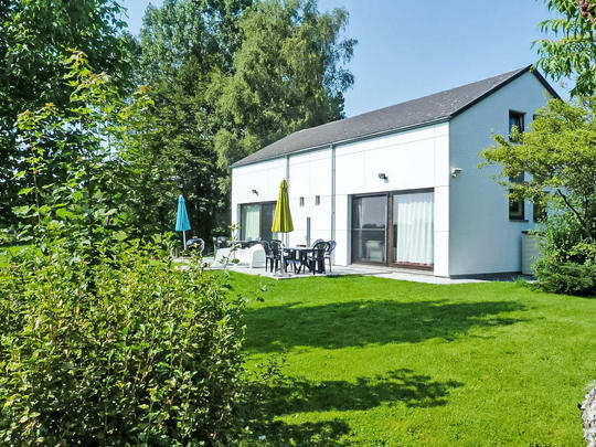 Casa Au bord du Lac 2, Belgio, Ardenne, Butgenbach/Nidrum, Casa