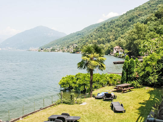 Appartement Zappa, Zwitserland, Ticino, Brusino Arsizio, Buiten