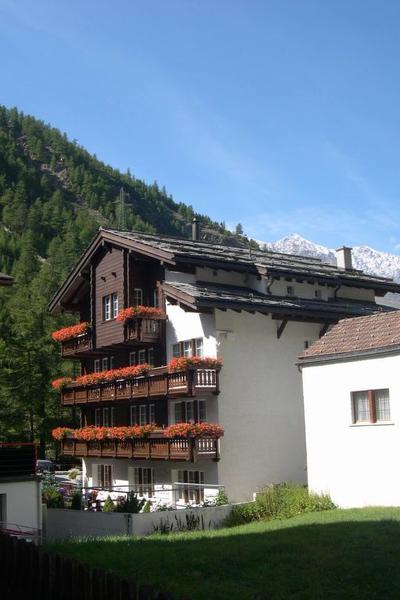 Innenbereich|Dorfplatz|Wallis|Saas-Almagell