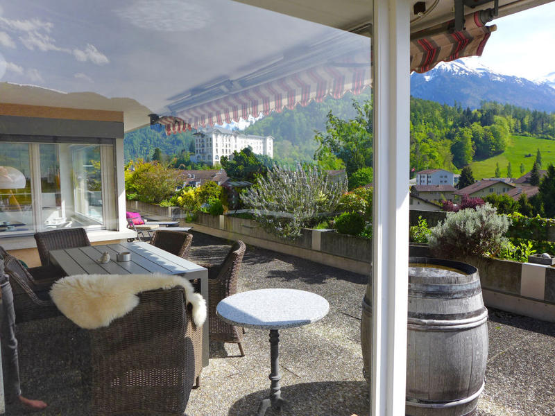 Haus/Residenz|Panorama|Berner Oberland|Interlaken