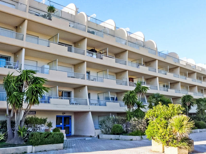 Ferienwohnung Port de La Gavine in Hyères FR8399.200.2 Interhome