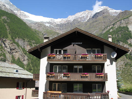 Apartamento Bergdohle, Suiza, Valais, Randa, Casa/Residencia