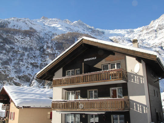 Apartamento Bergdohle, Suiza, Valais, Randa, Casa