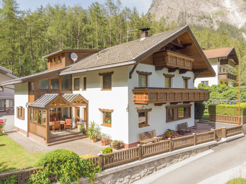 Hus/ Residence|Dialer|Ötztal|Umhausen