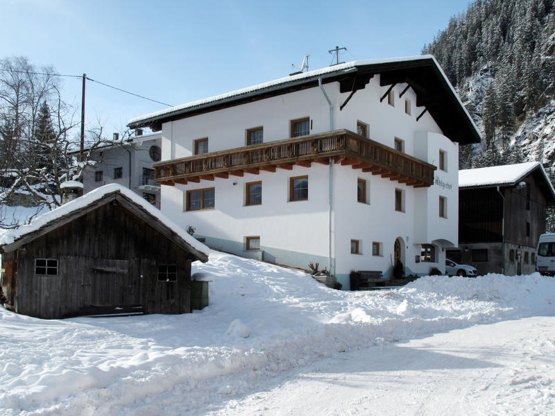 House/Residence|Ahligerhof (SZU215)|Paznaun|See