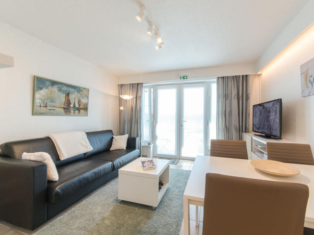 Apartment Isabelle with parking and shared pool, Belgium, Coast, De Haan, Living Room