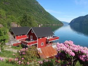 Haus/Residenz|Heimdall|(Äußerer) Sognefjord|Arnafjord