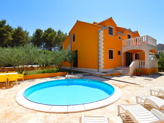 Casa de vacaciones Gorana, Croacia, Dalmacia central, Brač/Splitska, Piscina exterior