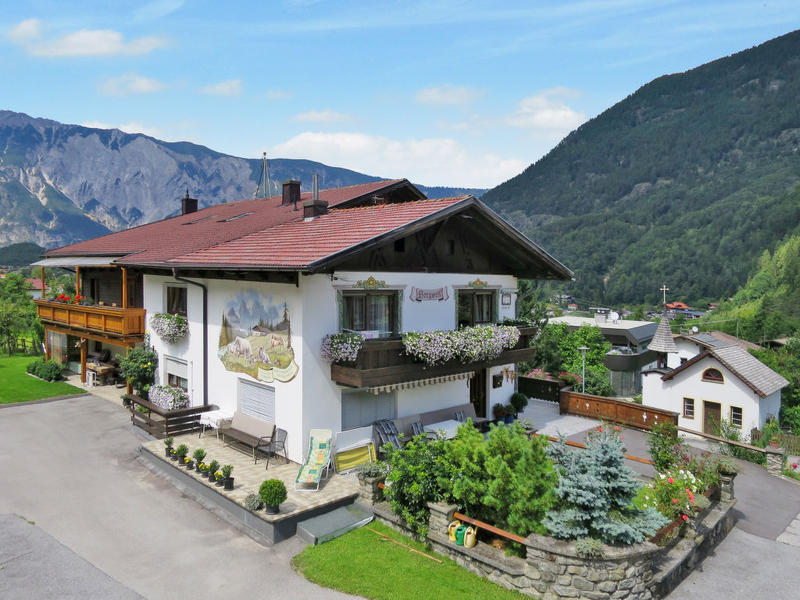 Hus/ Residence|Bergwelt (OEZ530)|Ötztal|Ötz