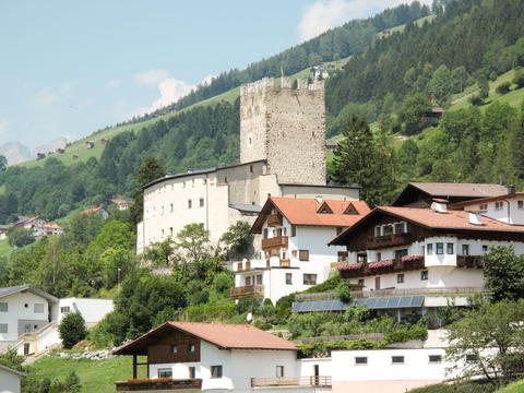 Dom/Rezydencja|Burg Biedenegg, Niedermontani|Oberinntal|Fliess/Landeck/Tirol West