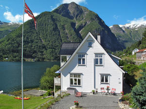 Haus/Residenz|Villa Esefjord|(Äußerer) Sognefjord|Balestrand