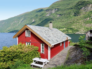 Haus/Residenz|Johans Maria stova|(Äußerer) Sognefjord|Arnafjord