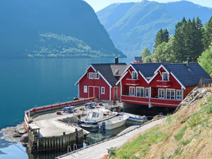 Haus/Residenz|Jambueggi|(Äußerer) Sognefjord|Arnafjord