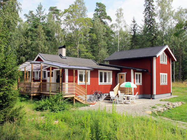 House/Residence|Lindby Karneolen|Stockholm|Adelsö