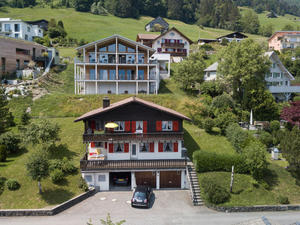 Haus/Residenz|Apartment Bergdohle|Ostschweiz|Amden