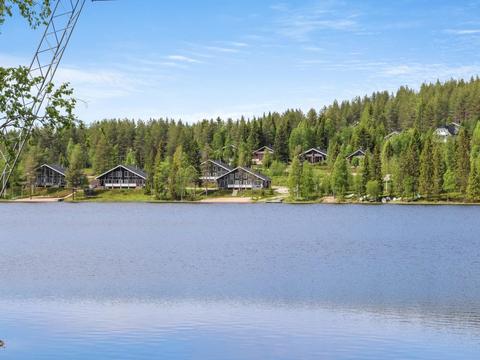 Casa / Residência|Aurinko-saaga 2 paritalo|Kainuu|Hyrynsalmi