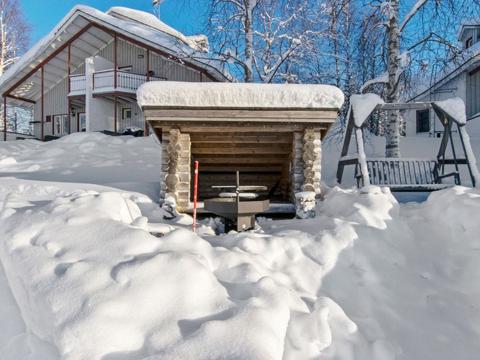 House/Residence|Hallantytär b3 paritalo inc. 2 ski ticke|Kainuu|Hyrynsalmi