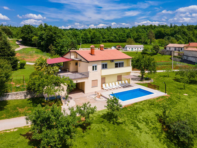 House/Residence|Larisa (IPC141)|Istria|Pićan