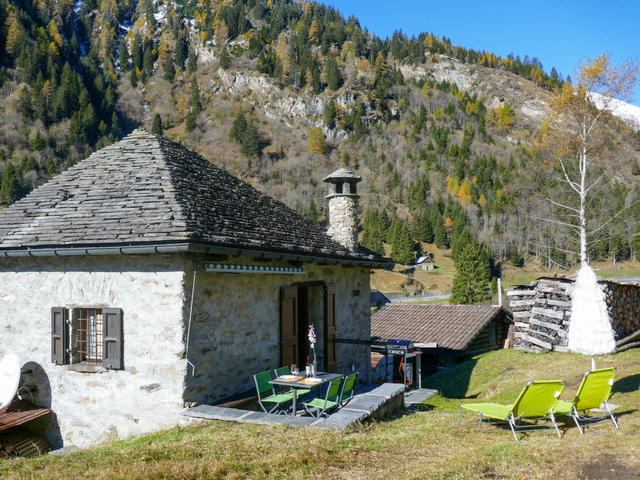 Haus/Residenz|Rustico Stübii|Tessin|Ghirone