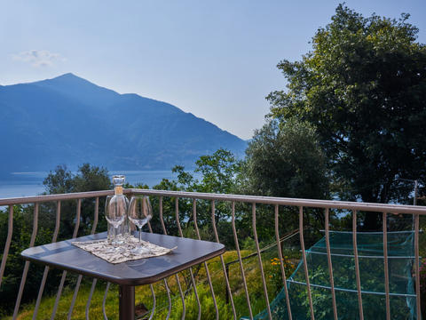 La struttura|Chiara|Lago di Como|San Siro