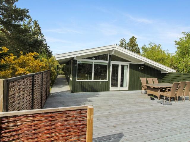 Hus/ Residence|"Roir" - 250m from the sea|Bornholm|Aakirkeby