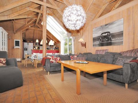 Inside|"Fredsine" - 900m from the sea|Northwest Jutland|Fjerritslev