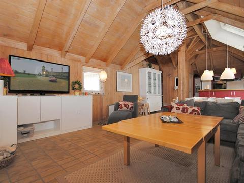 Inside|"Fredsine" - 900m from the sea|Northwest Jutland|Fjerritslev