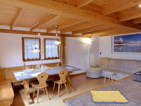 L'intérieur du logement|Tschingeli|Valais|Gampel-Bratsch