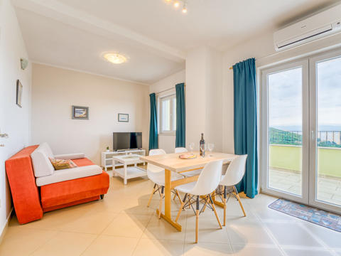 L'intérieur du logement|Villa Tara|Kvarner|Brseč