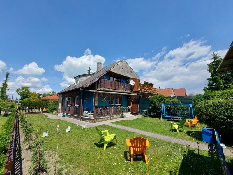 Maison / Résidence de vacances|Gagarin|Lac Balaton rive sud|Balatonmariafurdo
