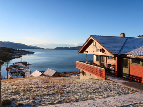 Haus/Residenz|Bakkafall|Sunnfjord|Førde